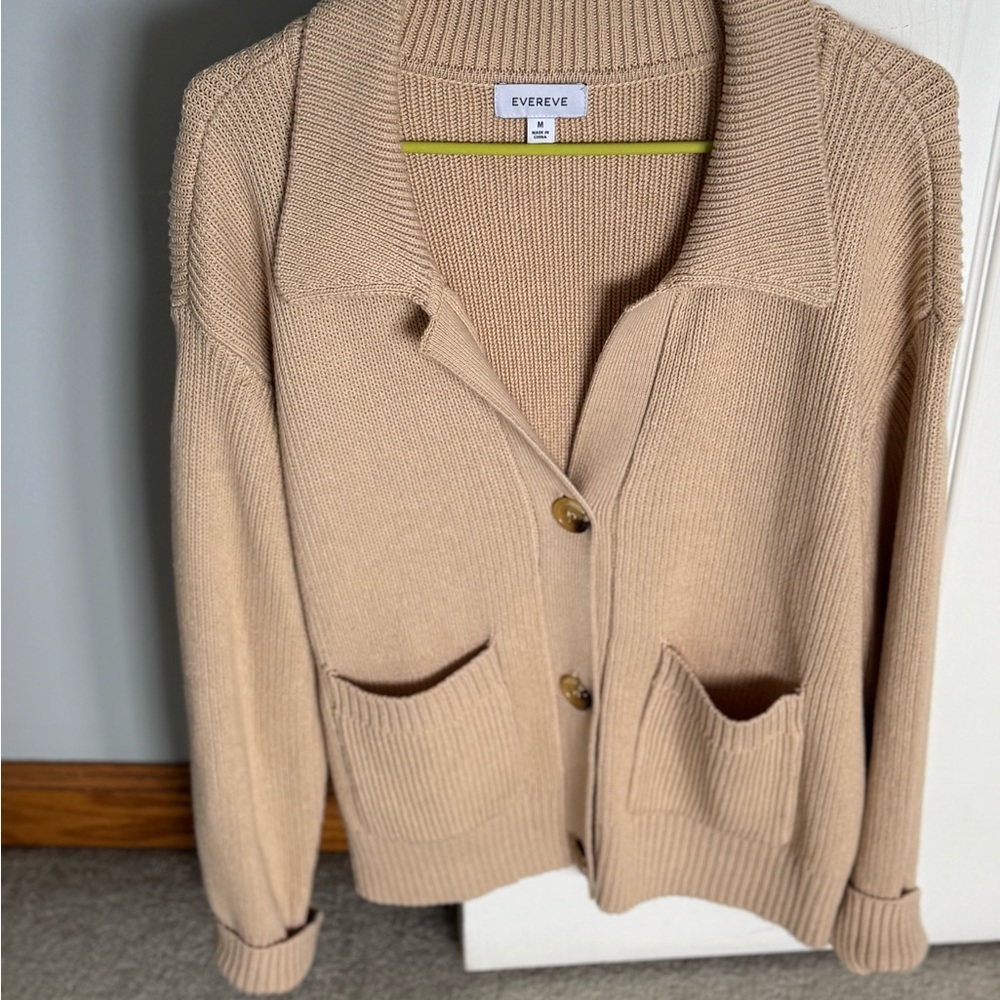 Evereve Women's Beige Cardigan Sweater Size Medium